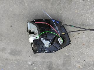 bontott SUZUKI SWIFT III Bal hátsó Központizár Motor