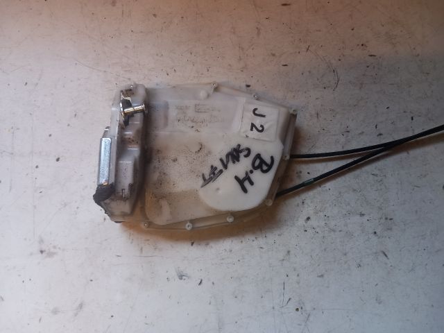 bontott SUZUKI SWIFT III Bal hátsó Központizár Motor