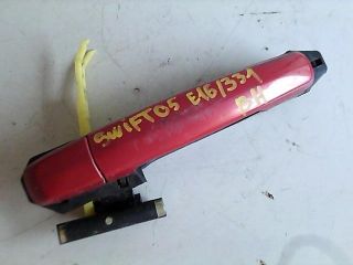 bontott SUZUKI SWIFT III Bal hátsó Külső Kilincs