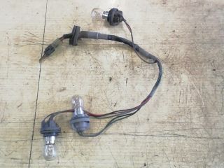 bontott SUZUKI SWIFT III Bal Hátsó Lámpa Foglalat