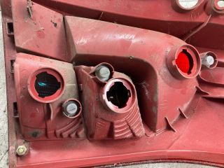 bontott SUZUKI SWIFT III Bal Hátsó Lámpa