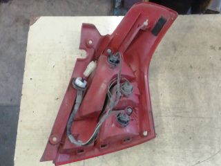 bontott SUZUKI SWIFT III Bal Hátsó Lámpa