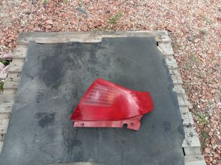 bontott SUZUKI SWIFT III Bal Hátsó Lámpa