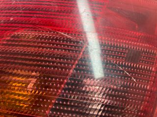 bontott SUZUKI SWIFT III Bal Hátsó Lámpa