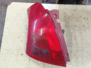 bontott SUZUKI SWIFT III Bal Hátsó Lámpa