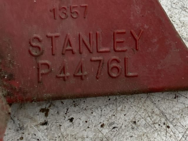 bontott SUZUKI SWIFT III Bal Hátsó Lámpa