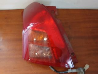 bontott SUZUKI SWIFT III Bal Hátsó Lámpa
