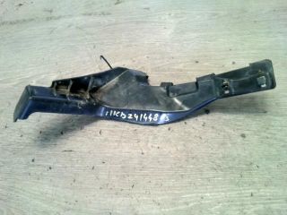 bontott SUZUKI SWIFT III Bal hátsó Lökhárító Tartó (Műanyag)