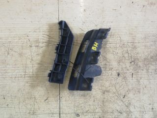 bontott SUZUKI SWIFT III Bal hátsó Oldal Lökhárító Tartó (Műanyag)