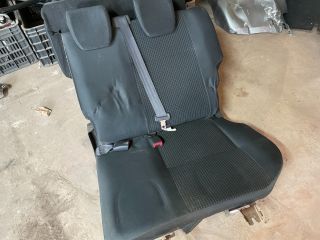 bontott SUZUKI SWIFT III Bal hátsó Ülés