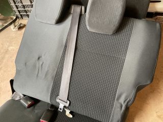 bontott SUZUKI SWIFT III Bal hátsó Ülés