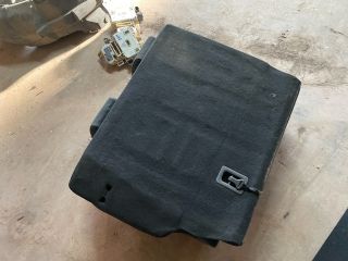 bontott SUZUKI SWIFT III Bal hátsó Ülés