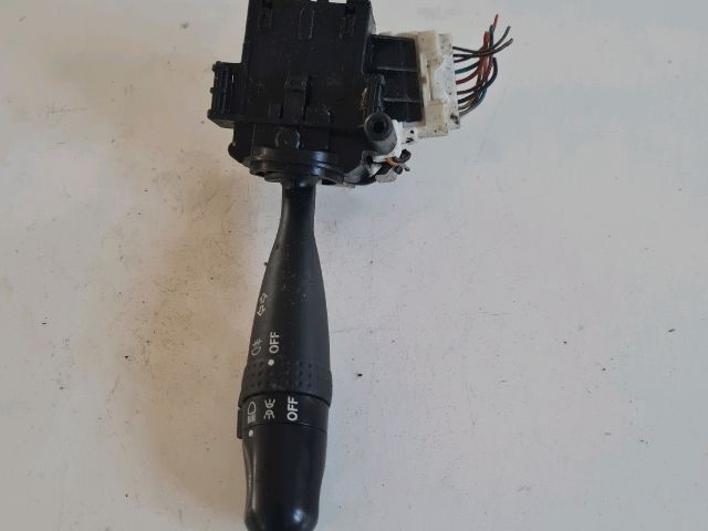 bontott SUZUKI SWIFT III Bal Kormánykapcsoló Irányjelző