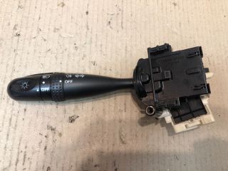 bontott SUZUKI SWIFT III Bal Kormánykapcsoló Irányjelző