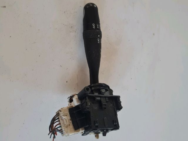 bontott SUZUKI SWIFT III Bal Kormánykapcsoló Irányjelző