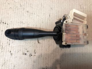 bontott SUZUKI SWIFT III Bal Kormánykapcsoló Irányjelző