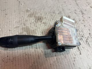 bontott SUZUKI SWIFT III Bal Kormánykapcsoló Irányjelző