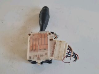 bontott SUZUKI SWIFT III Bal Kormánykapcsoló Irányjelző