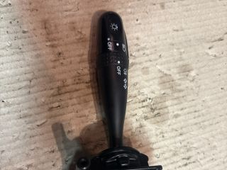 bontott SUZUKI SWIFT III Bal Kormánykapcsoló Irányjelző