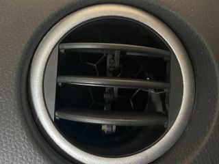 bontott SUZUKI SWIFT III Bal Szellőző