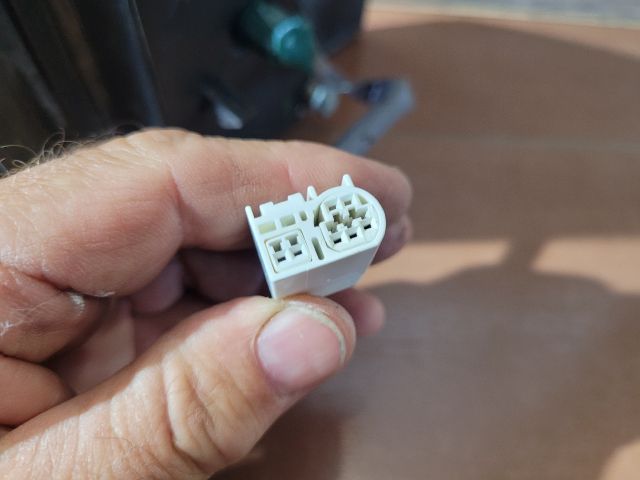 bontott SUZUKI SWIFT III Bal Visszapillantó Tükör (Elektromos)