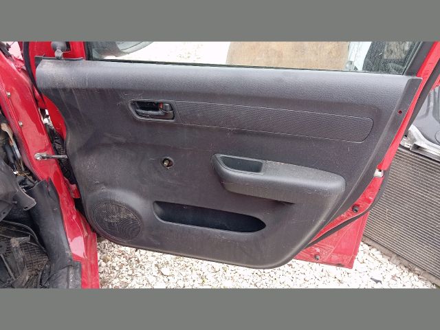 bontott SUZUKI SWIFT III Beltér Világítás Első