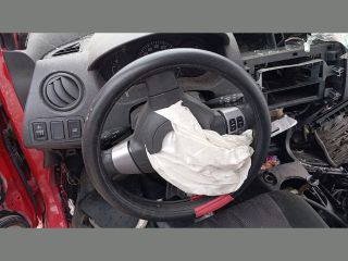 bontott SUZUKI SWIFT III Beltér Világítás Első