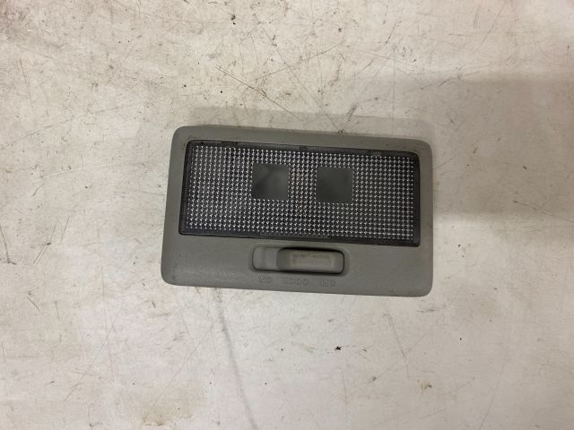 bontott SUZUKI SWIFT III Beltér Világítás Első