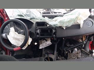 bontott SUZUKI SWIFT III Beltér Világítás Első