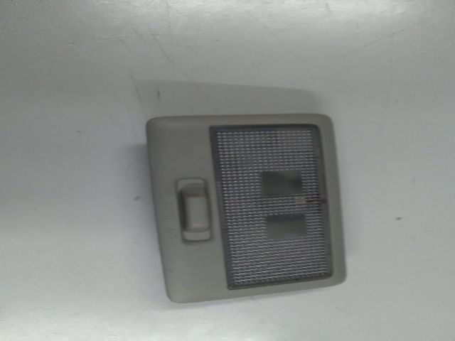 bontott SUZUKI SWIFT III Beltér Világítás Első