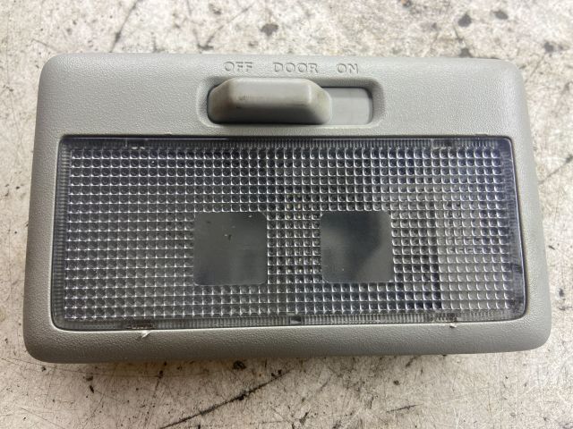 bontott SUZUKI SWIFT III Beltér Világítás Első