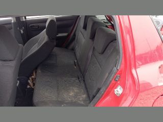 bontott SUZUKI SWIFT III Beltér Világítás Első