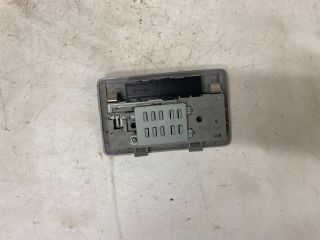 bontott SUZUKI SWIFT III Beltér Világítás Első