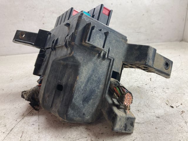 bontott SUZUKI SWIFT III Biztosítéktábla Doboz