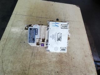 bontott SUZUKI SWIFT III Biztosítéktábla Utastér