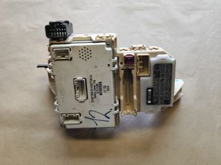 bontott SUZUKI SWIFT III Biztosítéktábla Utastér