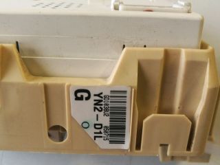 bontott SUZUKI SWIFT III Biztosítéktábla Utastér