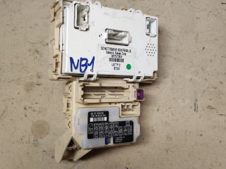 bontott SUZUKI SWIFT III Biztosítéktábla Utastér