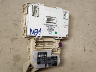 bontott SUZUKI SWIFT III Biztosítéktábla Utastér