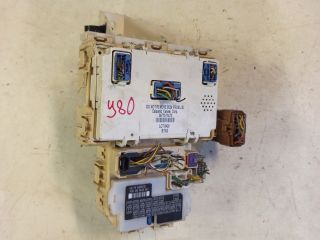 bontott SUZUKI SWIFT III Biztosítéktábla Utastér