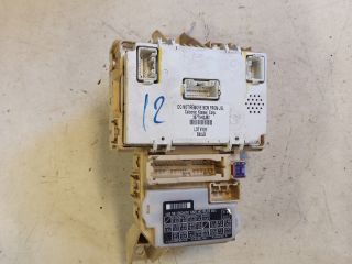 bontott SUZUKI SWIFT III Biztosítéktábla Utastér