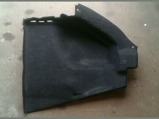 bontott SUZUKI SWIFT III Csomagtér Kárpit