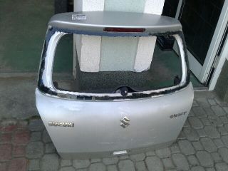 bontott SUZUKI SWIFT III Csomagtér Világítás