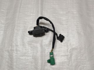 bontott SUZUKI SWIFT III Csomagtérajtó Kapcsoló