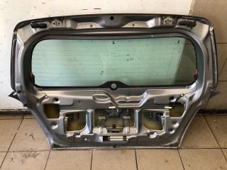 bontott SUZUKI SWIFT III Csomagtérajtó (Részeivel)