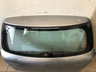 bontott SUZUKI SWIFT III Csomagtérajtó (Részeivel)