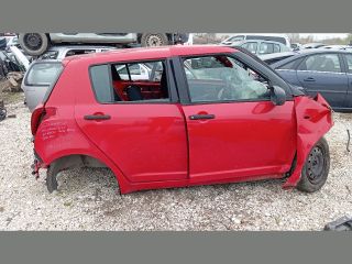 bontott SUZUKI SWIFT III Csomagtérajtó (Részeivel)