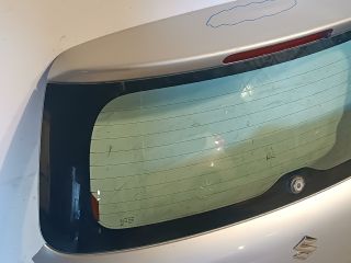 bontott SUZUKI SWIFT III Csomagtérajtó (Üres lemez)
