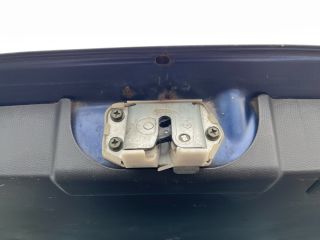 bontott SUZUKI SWIFT III Csomagtérajtó (Üres lemez)