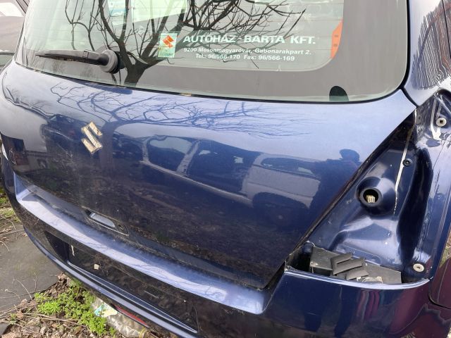 bontott SUZUKI SWIFT III Csomagtérajtó (Üres lemez)